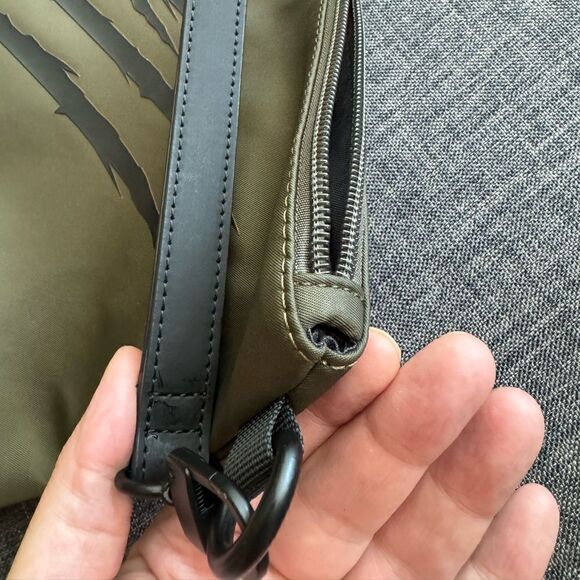 PLEIN SPORTS
 CLUTCH WITH PLEIN SPORT LOGO - Picture 13 of 14